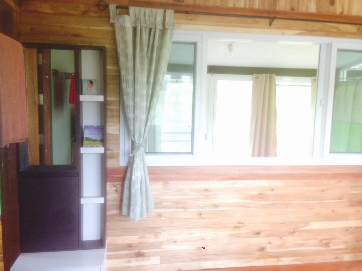 Ariya Garden Home Чумфон Екстериор снимка